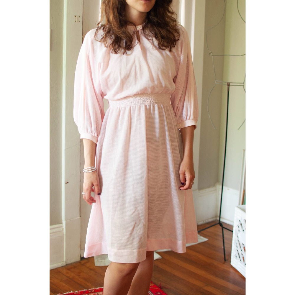 vintage 80s pale pink midi dress